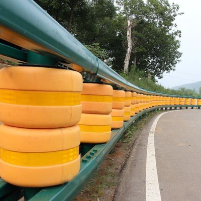 Barils à rouleaux barrière de sécurité routière clôture galvanisée pour la sécurité routière