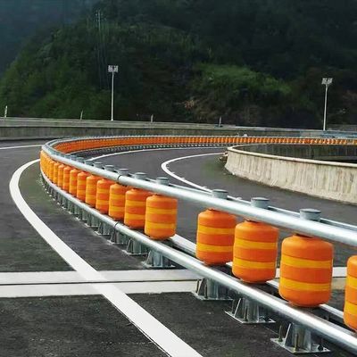 Q235 Q345 EVA Barrière à rouleaux Sécurité routière Barrière anti-collision