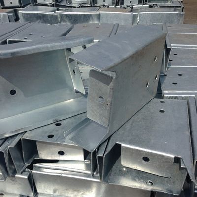 Bloc galvanisé à chaud avec revêtement anticorrosion