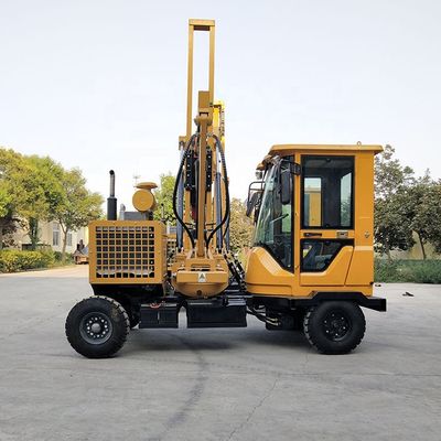 Machine de conduite de pile de construction