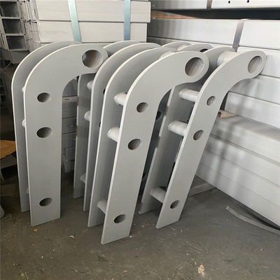Moderne Q235 Q345 Barrière de sécurité routière en acier