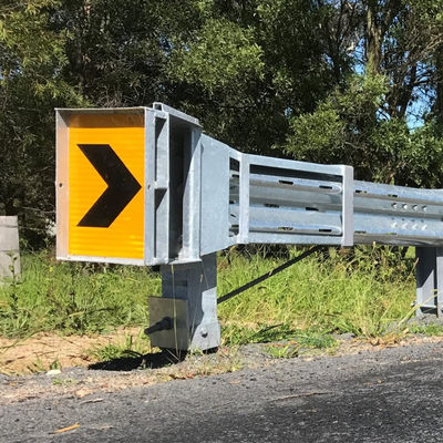 Q235 Q345 Terminale d'extrémité SKT enduite en poudre galvanisée pour la protection des garde-corps routiers