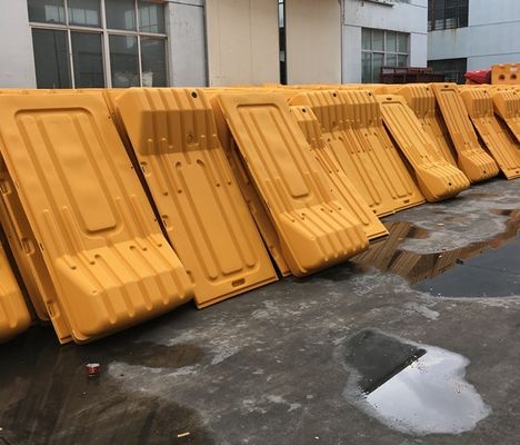 Sécurité extérieure barrière de sécurité routière en plastique personnalisée remplie d'eau