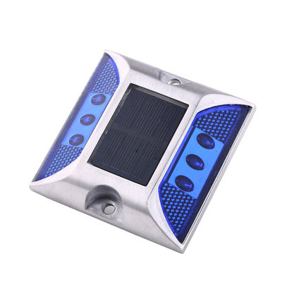 104*123*23mm LED rouge réfléchissant en aluminium œil de chat étalon solaire pour les zones industrielles