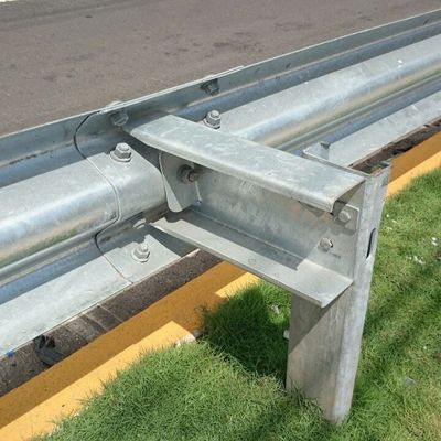 Q235 Q345 Sécurité routière Barrière de sécurité routière avec certificat CE/BV/ISO