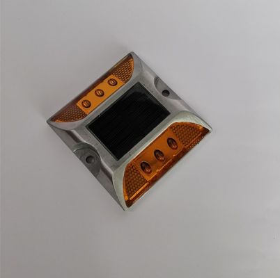 Indicateur conique de route en aluminium, ruban réfléchissant à LED, étrier solaire pour la sécurité routière