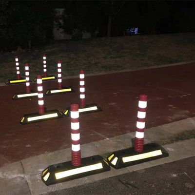Base en caoutchouc hautement visible PE plastique Traffic Cone Traffic avec un matériau durable