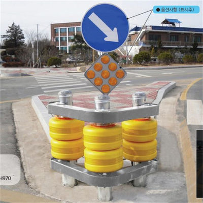 Solution de sécurité routière Barrière de roulement routière en mousse EVA durable pour le contrôle du trafic