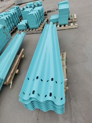 Protection routière Q235 Q345 Galvanisé à chaud laminé à froid en acier