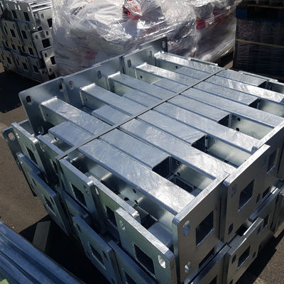 Q235 Q345 Réservoir routier de forme carrée ISO9001 2008 Certifié et durable