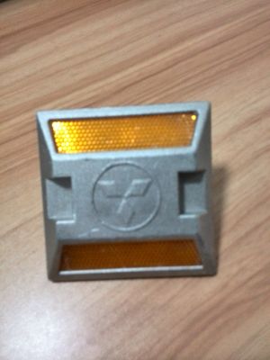 Sécurité routière en PVC en aluminium coulé pour les besoins d'installation routière
