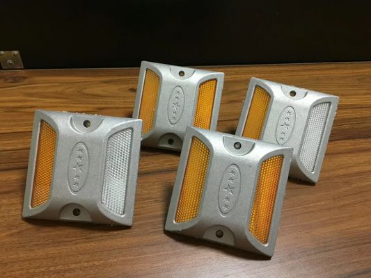 Sécurité routière en PVC en aluminium coulé pour les besoins d'installation routière