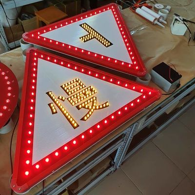 Tableau de signalisation routière à bande réfléchissante de 10-25 cm pour l'avertissement de sécurité routière