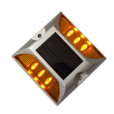 100*100*20 mm Strobe LED rouge en aluminium, étrier réfléchissant pour la route