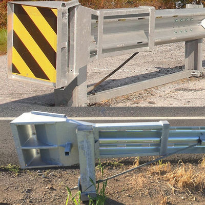 Règles de sécurité routière galvanisées W-Beam et Thrie-Beam pour garde-corps routiers