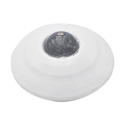 Sécurité routière PVC réflecteur œil de chat Solar Road Stud pour dans votre budget