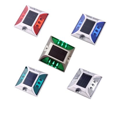 Épouvanteur de sécurité routière G105 en aluminium avec réflecteur à œil de chat sans fil solaire LED carré
