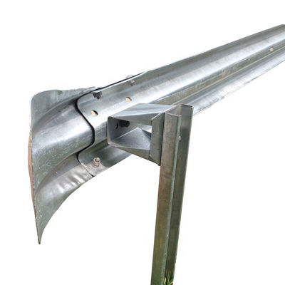 Sécurité de la circulation routière avec rail de sécurité routière à poutre W conforme à la norme JT/T281/AASHTO M180