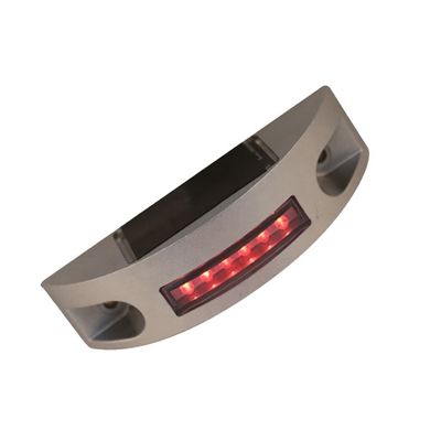Lumière solaire LED blanche très visible, éclairante pour la sécurité routière