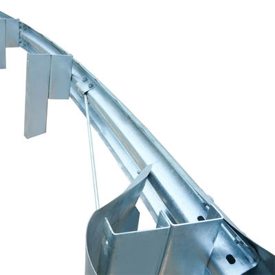 Barrière de sécurité routière avec acier galvanisé Q235 Q345 et certification ISO 9001