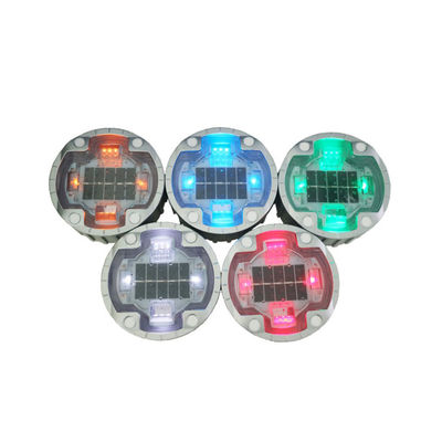 Marqueur à LED à double face réfléchissant à l'œil de chat Stade solaire pour la sécurité routière