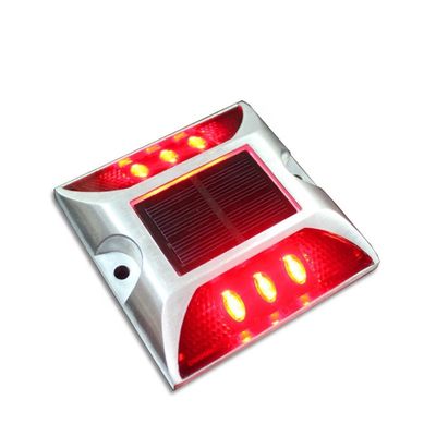 Marqueur à LED à double face réfléchissant à l'œil de chat Stade solaire pour la sécurité routière