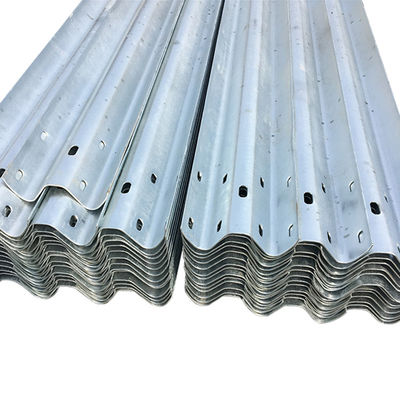 Réglage de protection en acier pliable de faisceau W 2 certifié CE/BV/ISO 18001 pour la barrière de collision sur route