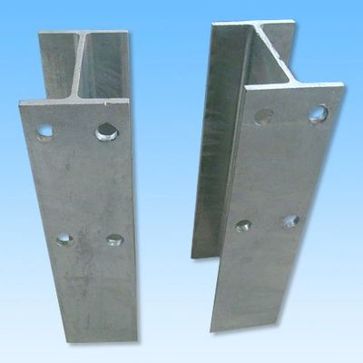 Sécurité routière H poste de sécurité en acier galvanisé revêtu de zinc garde-corps routier
