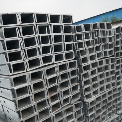 Barrière de collision en acier zinc galvanisé à chaud garde-corps U espaceur pour une sécurité routière sûre