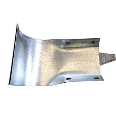 Rameau de protection routière galvanisé et revêtu de poudre W-Beam Fin de nez pour S235JR S355JR
