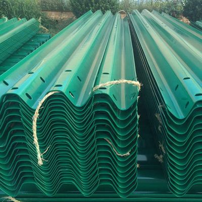 Q235 Q345 Barrière de protection en acier 2 courbée pour la sécurité routière