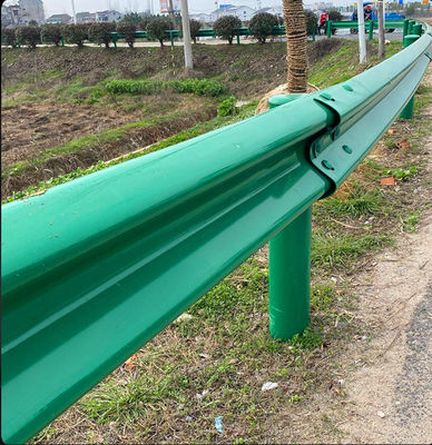 Q235 Q345 Barrière de protection en acier 2 courbée pour la sécurité routière