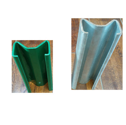 Postes en acier Sigma galvanisé anti-corrosion à chaud pour l' endurance des garde-corps routiers