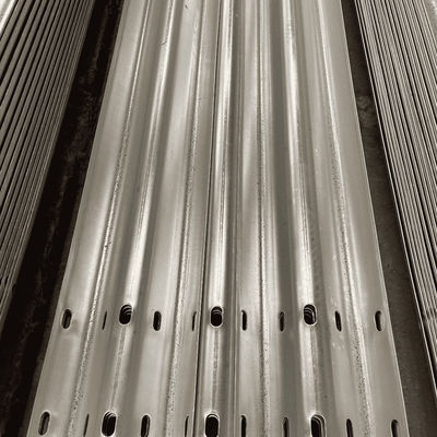 Sécurité de la circulation routière Barrière de sécurité pour la sécurité routière en acier galvanisé revêtu de zinc