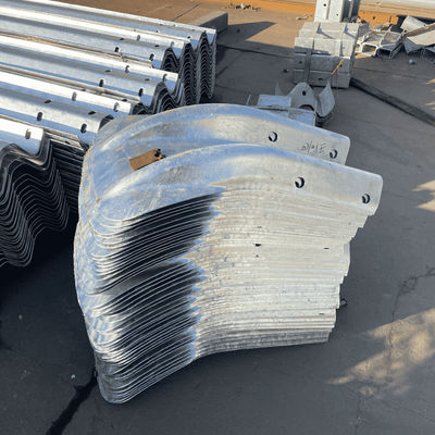 Fin de terminal de queue de poisson en acier anti-corrosion pour le garde-corps de route standard AASHTO M180