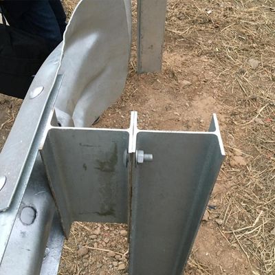 Barrière routière en acier H Newel Post Fabriqué avec revêtement galvanisé à chaud