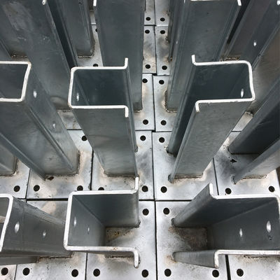 Poteaux de garde galvanisés anti-corrosion fabriqués pour la barrière routière