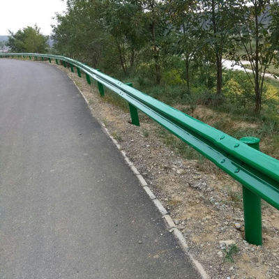 Route courbe courbée garde-corps galvanisée barrière routière en acier pour la sécurité du trafic