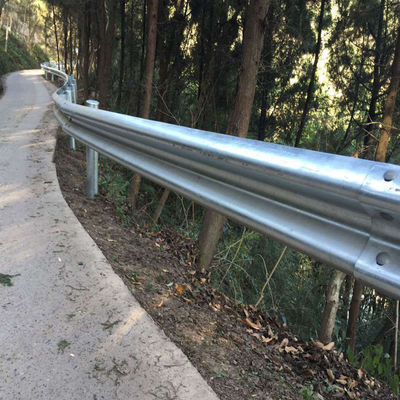 Norme de sécurité routière AASHTO M-180 garde-corps courbé avec norme