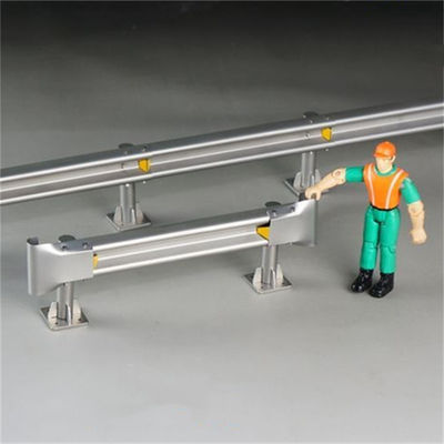 Barrière de protection routière en acier certifiée CE/BV/ISO pour les routes de Singapour AASHTO M-180