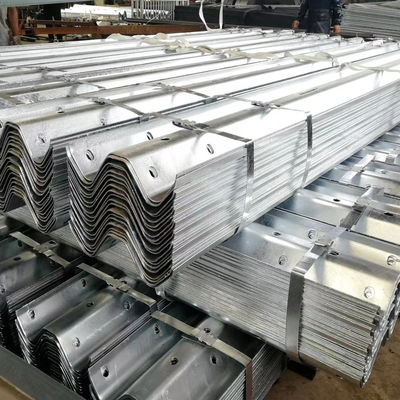 Relèche de protection de faisceau W certifiée CE/BV/ISO avec technologie galvanisée à chaud et laminée à froid