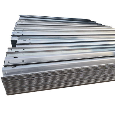 Barrière de sécurité routière W balise de protection avec norme AASHTO M-180 et revêtement en zinc