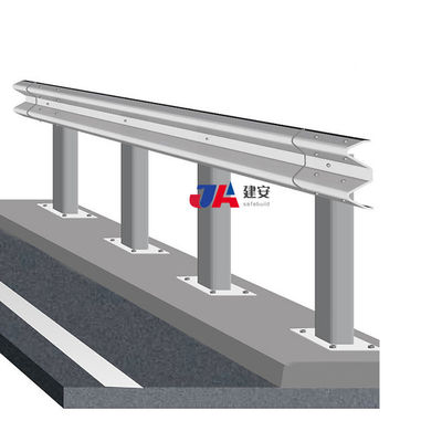 Sécurité routière Réservoirs routiers utilisés revêtement en zinc 550-600g/m2 galvanisé à chaud