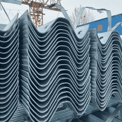 Le système d'acier est équipé d'une barrière de protection de type CE/BV/ISO 9001/ISO14001/ISO 18001 et d'une barrière de protection de type AASHTO M-180.