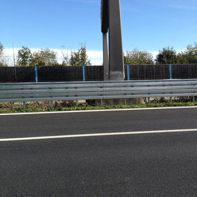 Barrière de sécurité routière standard AASHTO M-180 W à faisceau pour une protection de la route personnalisée