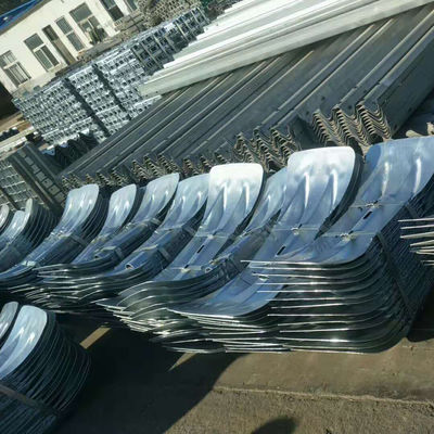 Résistance à la corrosion revêtement en zinc fin de queue de poisson pour Q235 Q345 protection de garde-corps routiers