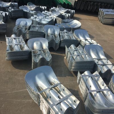 Résistance à la corrosion revêtement en zinc fin de queue de poisson pour Q235 Q345 protection de garde-corps routiers