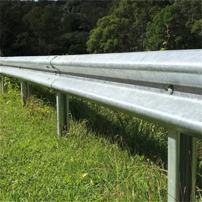 Barrière de circulation d'acier galvanisé à chaud sur mesure garde routière couleur revêtue Q235